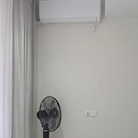 Airport&Apartment&Parking Chişinău Esterno foto