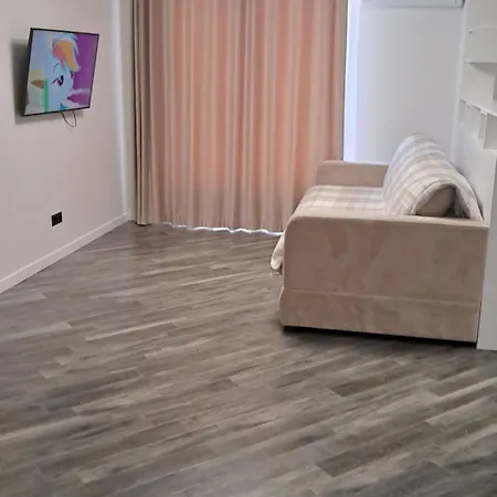 Airport&Apartment&Parking Chişinău Esterno foto