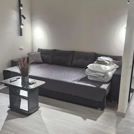 Airport&Apartment&Parking Chişinău Esterno foto
