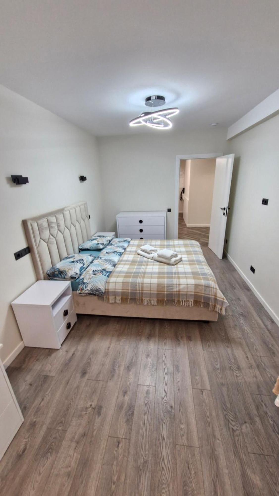 Airport&apartment&parking * Chisinau