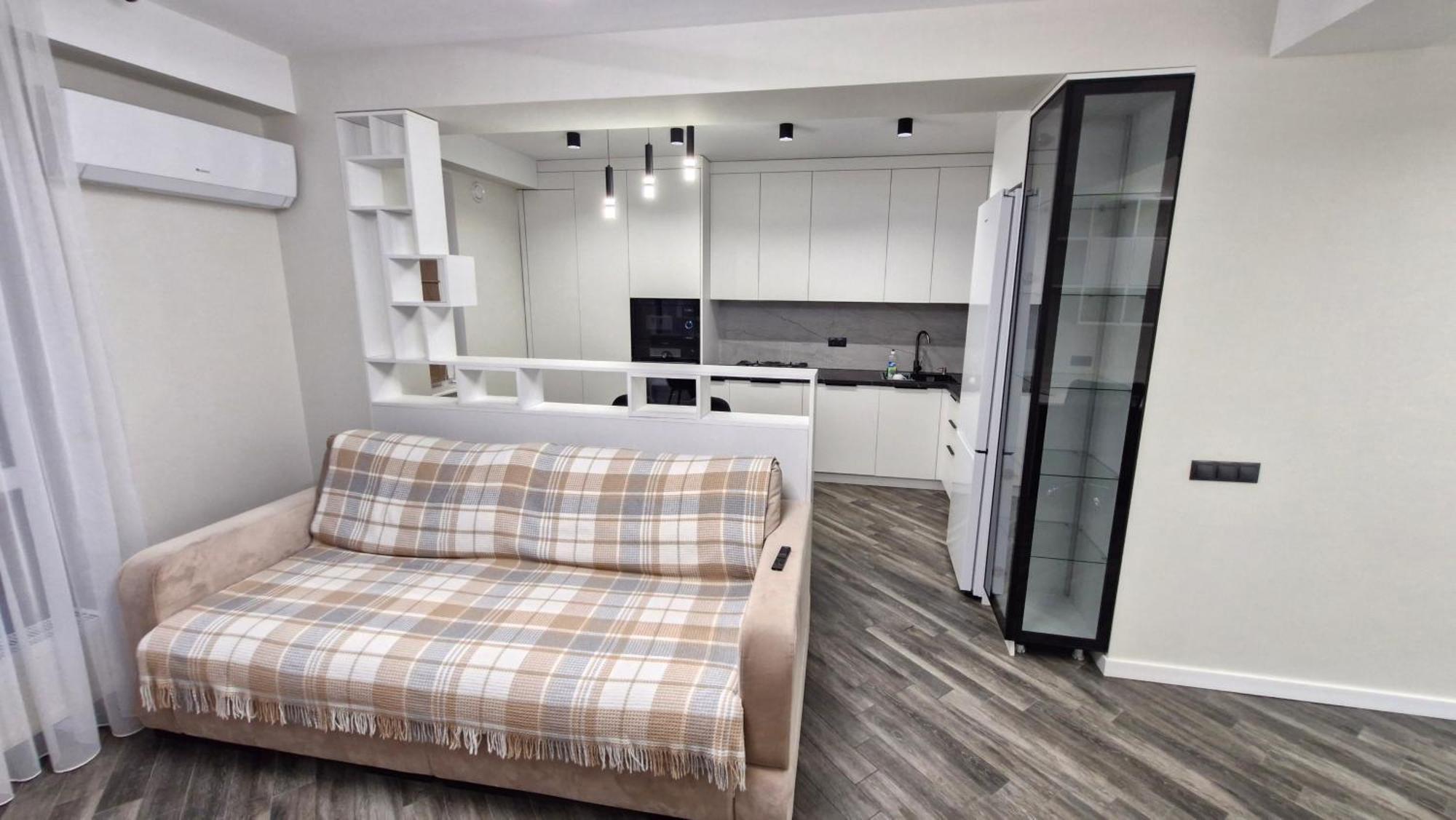 Airport&apartment&parking